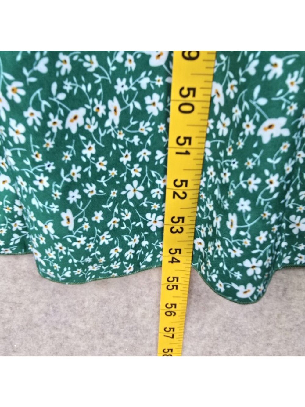 Green Floral V-Neck Maxi Dress Short Sleeves Lightweight Tiered Polyester Design - Picture 7 of 7